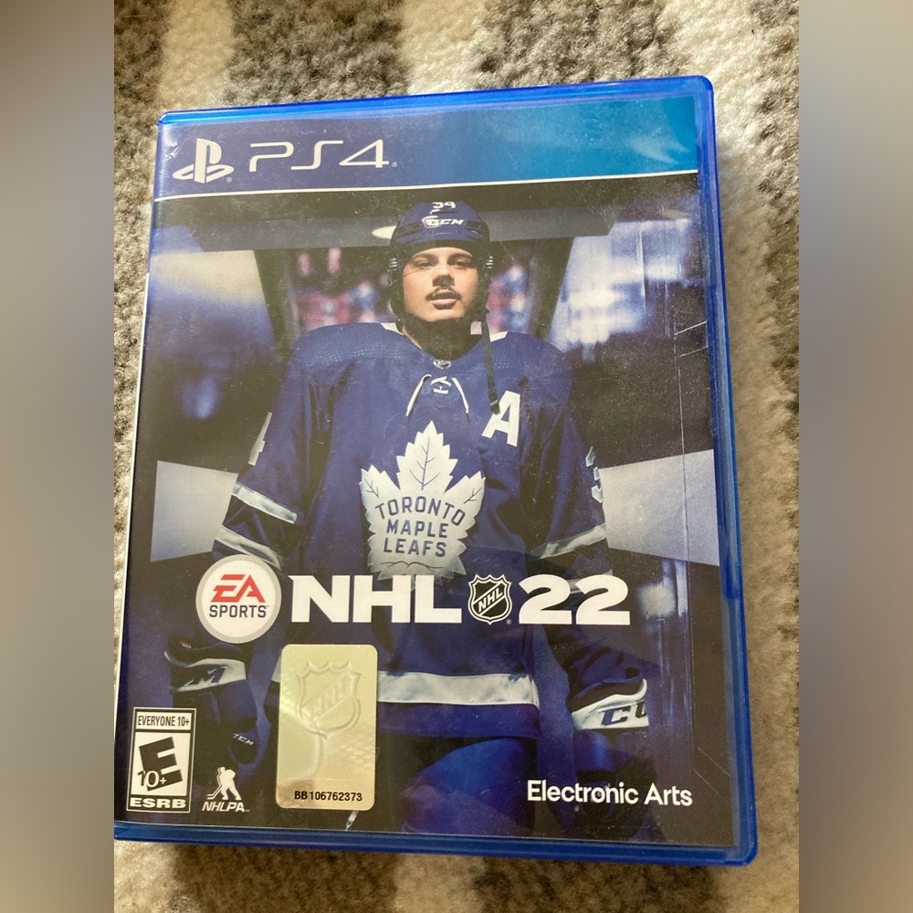 NHL 22 Playstation 4 PS4 video game